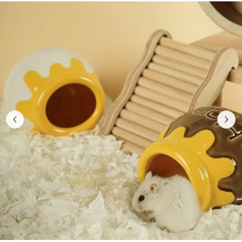 "Pot à miel" pour hamster